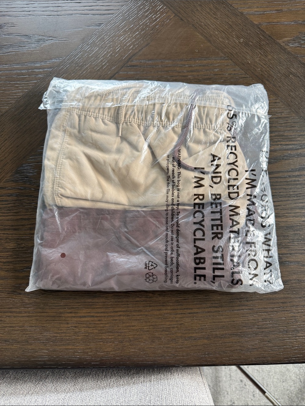 ASOS Men's Mauve/ Burgundy Swim Shorts - Picture 2 of 2